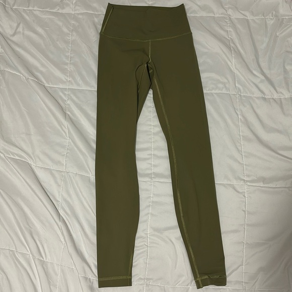 lululemon athletica Pants - Lululemon green leggings